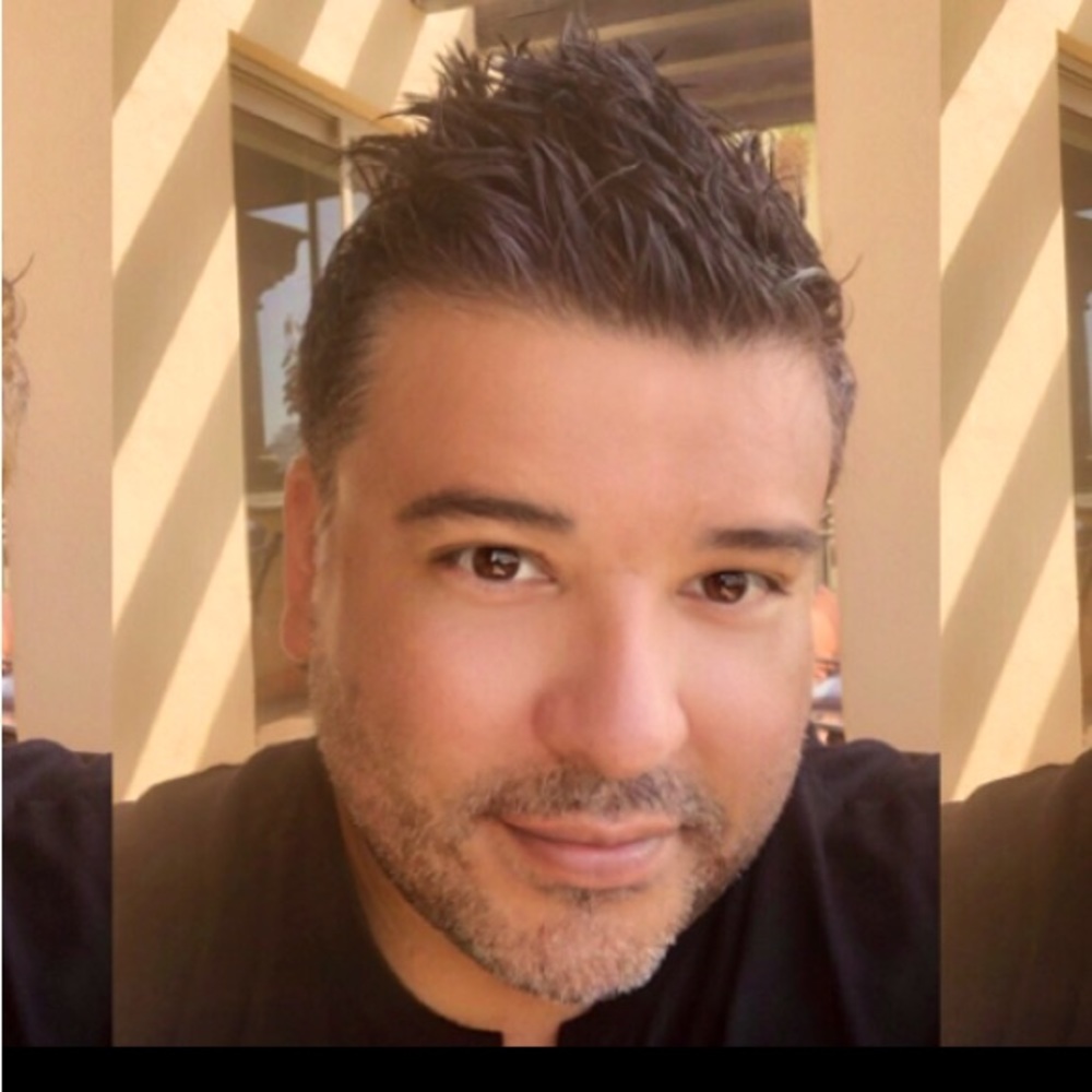 Make me an offer!!, Manuel